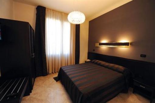 фото отеля Myres Hotel Residence