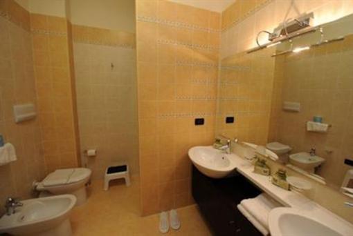 фото отеля Myres Hotel Residence