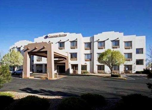 фото отеля Comfort Suites Santa Fe