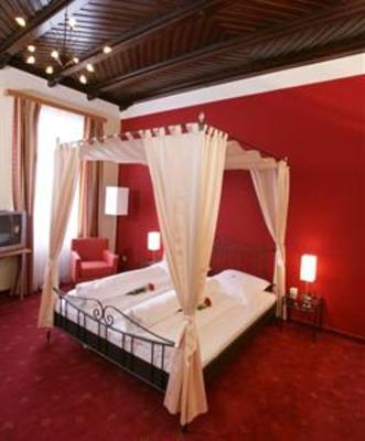 фото отеля Altstadt-Hotel Zieglerbraeu