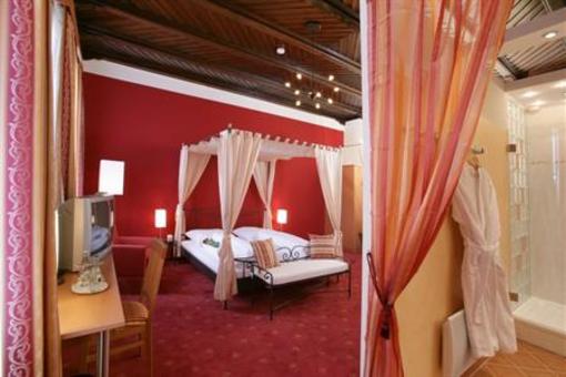 фото отеля Altstadt-Hotel Zieglerbraeu