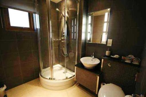 фото отеля The Three Horseshoes Inn & Country Hotel
