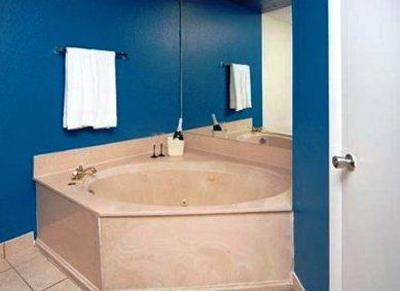 фото отеля Quality Inn Airport Sarasota