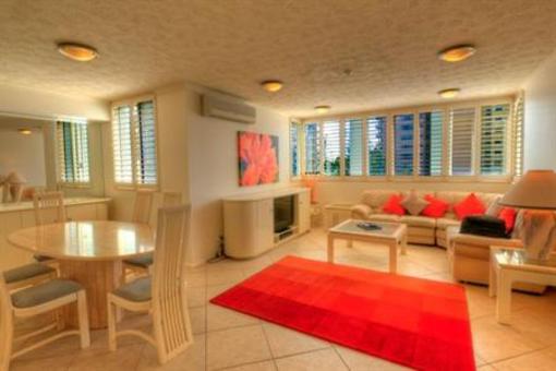 фото отеля The Bay Apartments Coolangatta