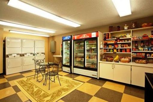 фото отеля Candlewood Suites Chicago Waukegan