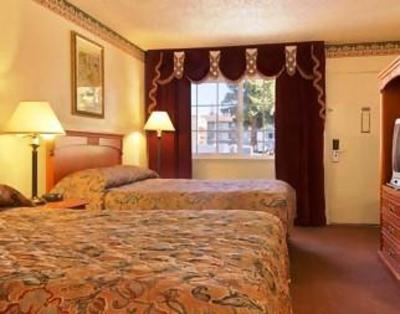 фото отеля Days Inn Sacramento Downtown