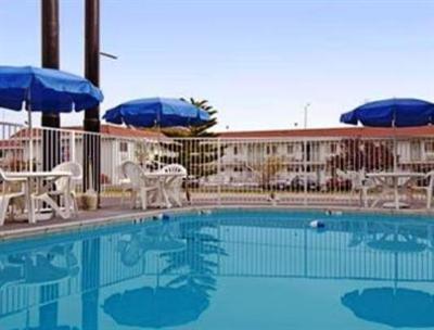фото отеля Days Inn Sacramento Downtown