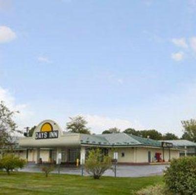 фото отеля Days Inn Saint Joseph (Missouri)