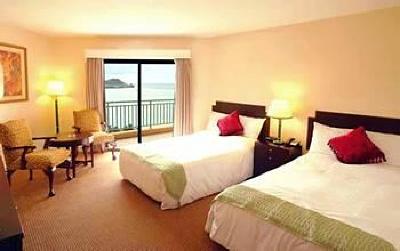 фото отеля Holiday Spa & Resort Hotel Tamuning