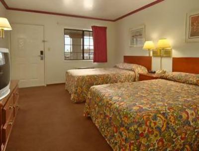 фото отеля Super 8 Motel - San Jose Airport Santa Clara Area