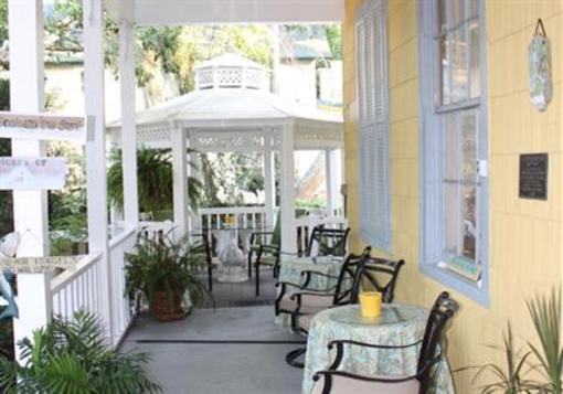 фото отеля Tybee Island Inn