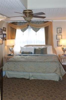 фото отеля Tybee Island Inn