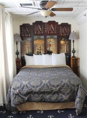 фото отеля Tybee Island Inn