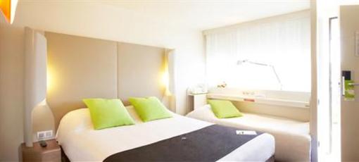 фото отеля Campanile Corbeil-Essonnes Evry Hotel