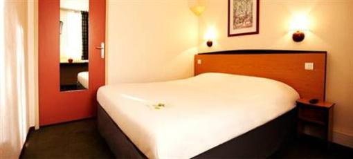 фото отеля Campanile Corbeil-Essonnes Evry Hotel