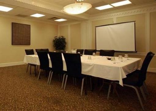 фото отеля Comfort Inn & Suites Overland Park
