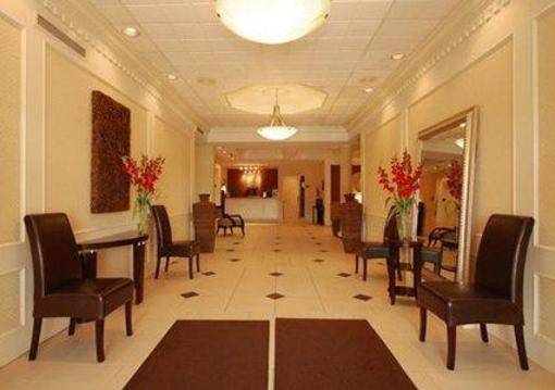 фото отеля Comfort Inn & Suites Overland Park