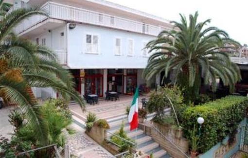 фото отеля Villaggio Verde Cupra