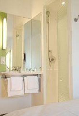 фото отеля Ibis Budget Hamburg Altona