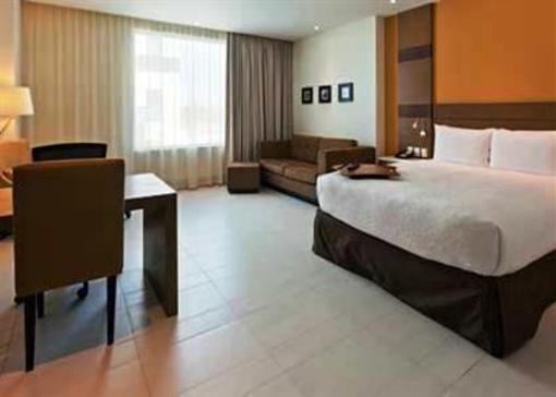 фото отеля Hampton Inn by Hilton Ciudad Del Carmen Campeche
