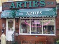 Arties Hotel