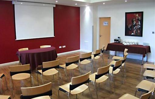 фото отеля Edinburgh Central Hostel