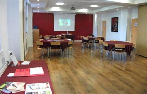 фото отеля Edinburgh Central Hostel