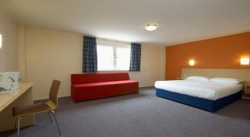 фото отеля Travelodge Manchester Central