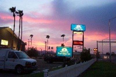 фото отеля Americas Best Value Inn Tucson