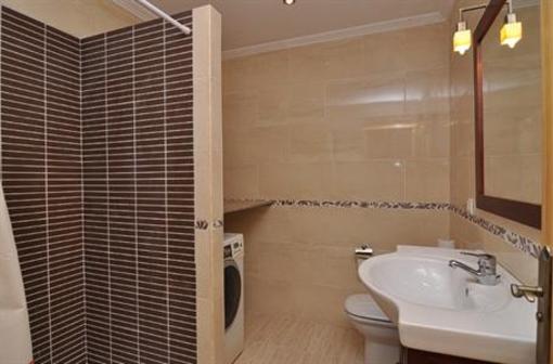 фото отеля Hostal Cala Boix