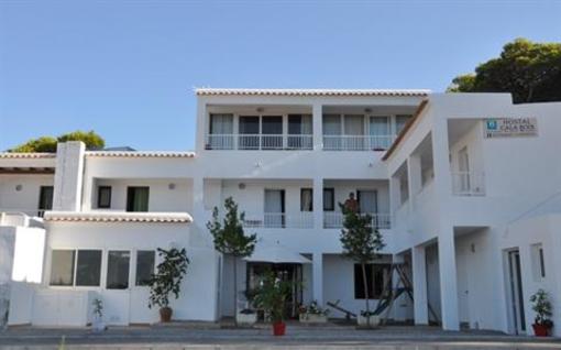 фото отеля Hostal Cala Boix