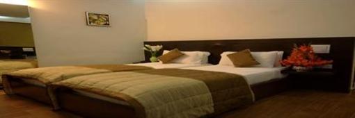 фото отеля 9 Marks Inn Indiranagar Bangalore