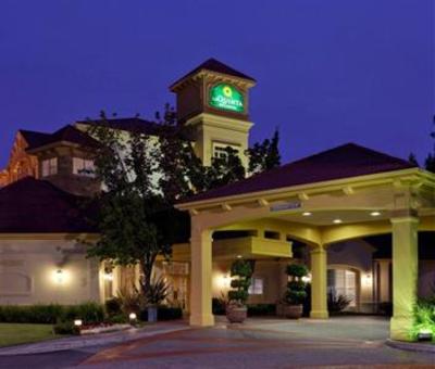 фото отеля La Quinta Inn and Suites Fremont