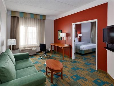 фото отеля La Quinta Inn and Suites Fremont