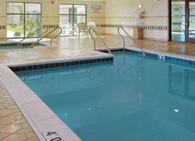 фото отеля Wingate by Wyndham Chesapeake