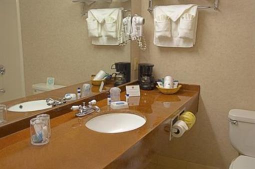 фото отеля BEST WESTERN Plus Merrimack Valley