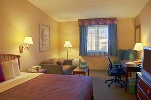 фото отеля BEST WESTERN Plus Merrimack Valley