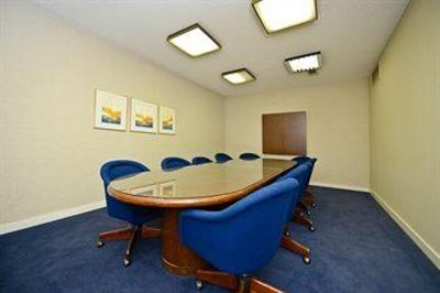 фото отеля Americas Best Value Inn & Suites Tulsa