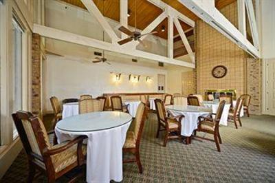 фото отеля Americas Best Value Inn & Suites Tulsa