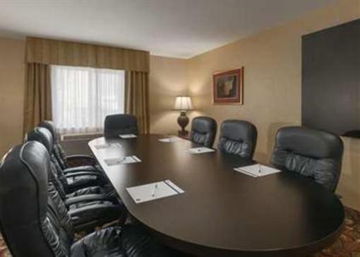 фото отеля Hampton Inn Gillette