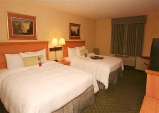 фото отеля Hampton Inn Gillette