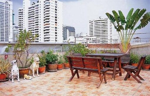 фото отеля Sams Lodge Bangkok
