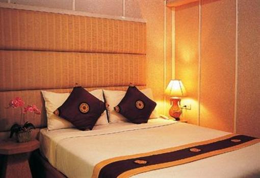 фото отеля Sams Lodge Bangkok