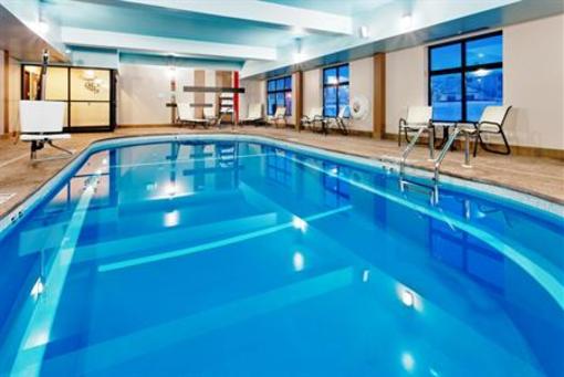 фото отеля Holiday Inn Express Hotel & Suites York Southeast