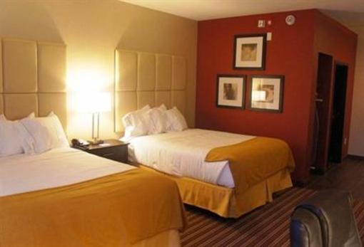 фото отеля Holiday Inn Express Hotel & Suites York Southeast