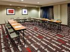 фото отеля Holiday Inn Express Hotel & Suites York Southeast