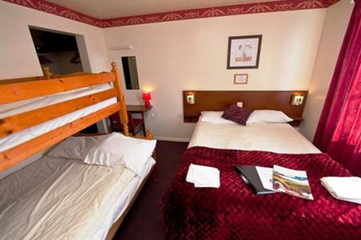 фото отеля The Scarborough Travel and Holiday Lodge