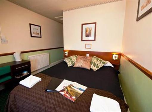 фото отеля The Scarborough Travel and Holiday Lodge