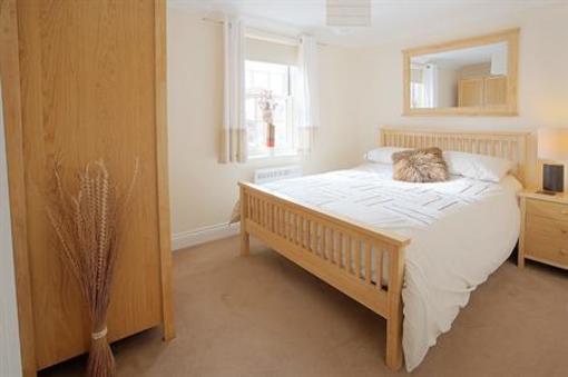 фото отеля Norwich Apartment St Stephens