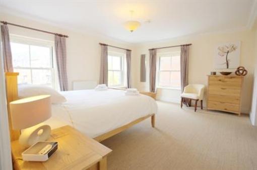 фото отеля Norwich Apartment St Stephens